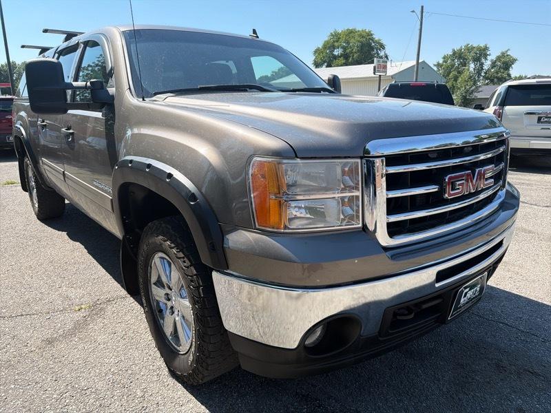 GMC Sierra 1500 4WD Crew Cab 153.0" SLE 2013
