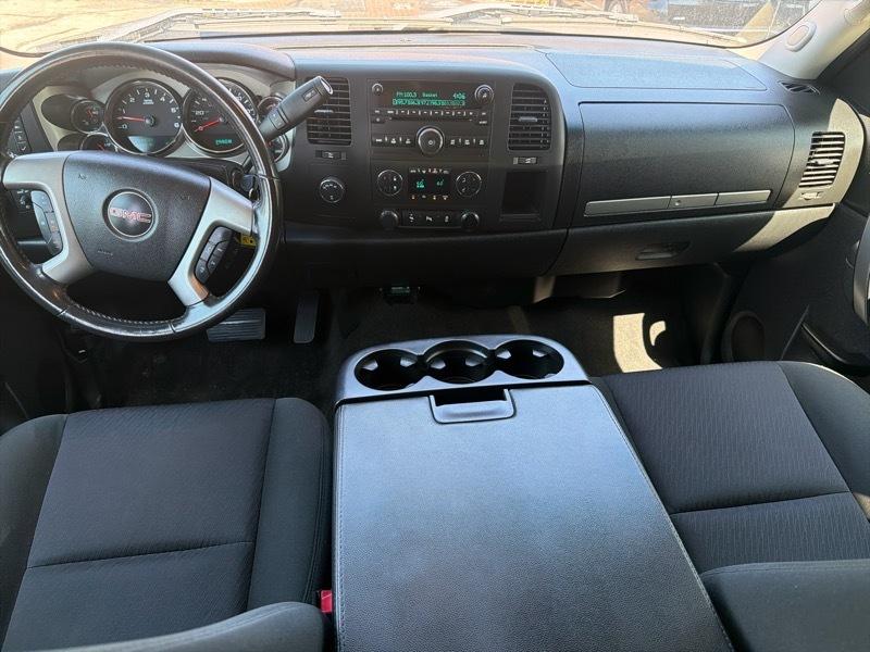 GMC Sierra 1500 4WD Crew Cab 153.0" SLE 2013
