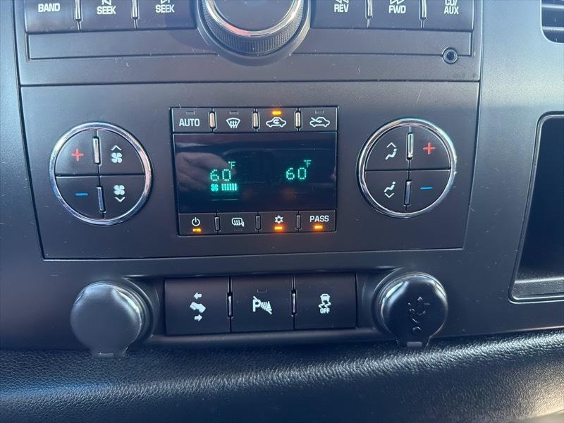 GMC Sierra 1500 4WD Crew Cab 153.0" SLE 2013