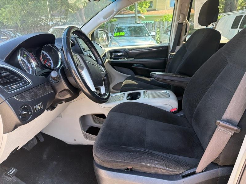 Chrysler Town & Country Touring 2015
