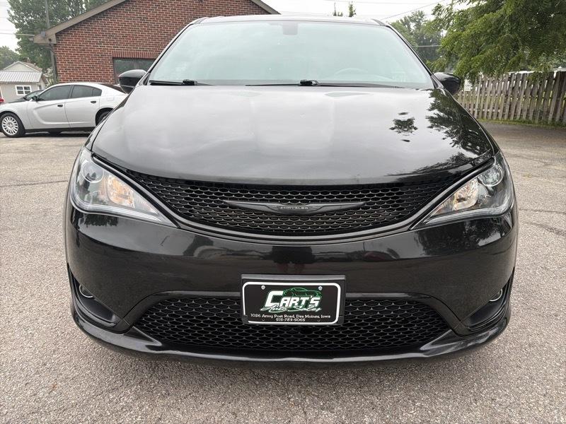 Chrysler Pacifica Touring Plus 2020