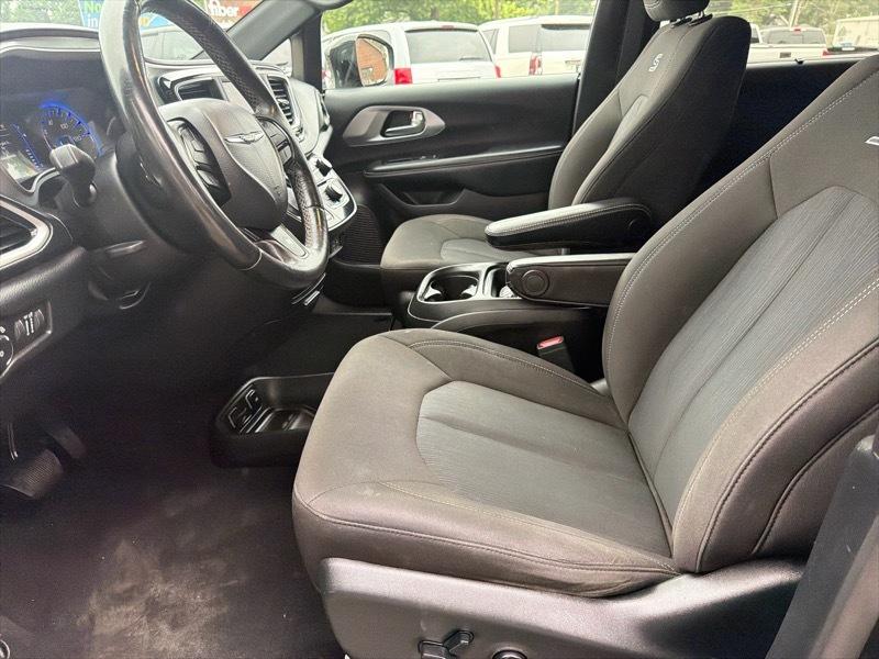 Chrysler Pacifica Touring Plus 2020