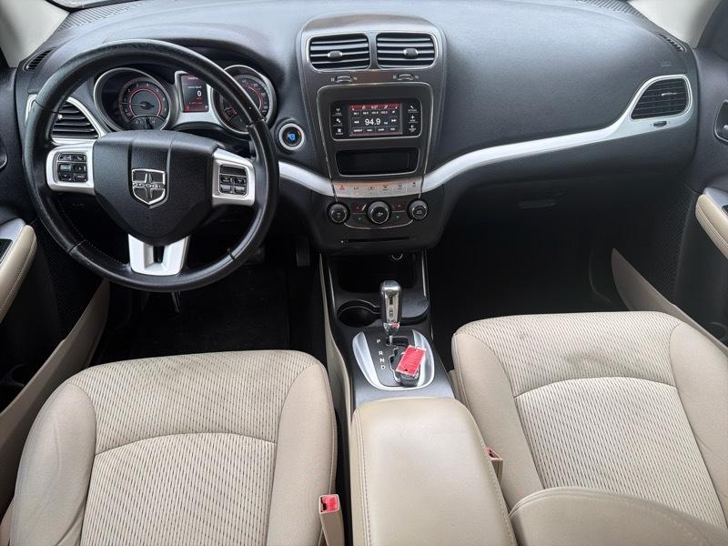 Dodge Journey SXT AWD 2012