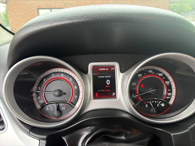 Dodge Journey SXT AWD 2012