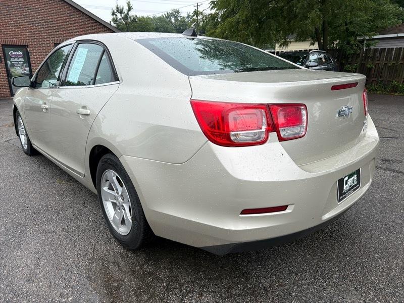 Chevrolet Malibu LS 2013