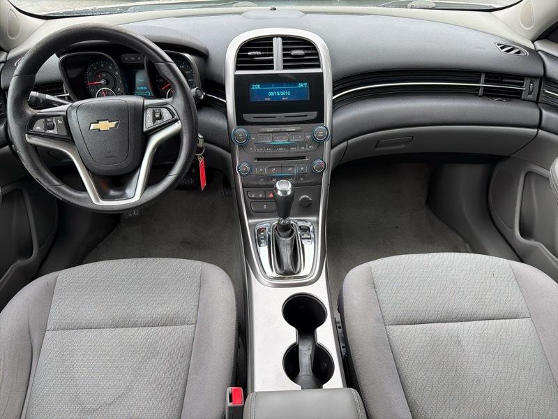 Chevrolet Malibu LS 2013