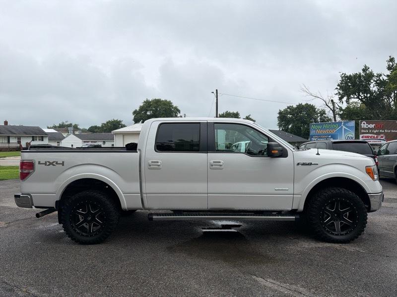 Ford F-150 4WD SuperCrew 145" Lariat 2013