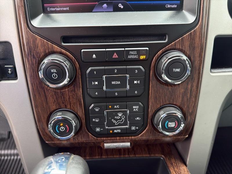 Ford F-150 4WD SuperCrew 145" Lariat 2013