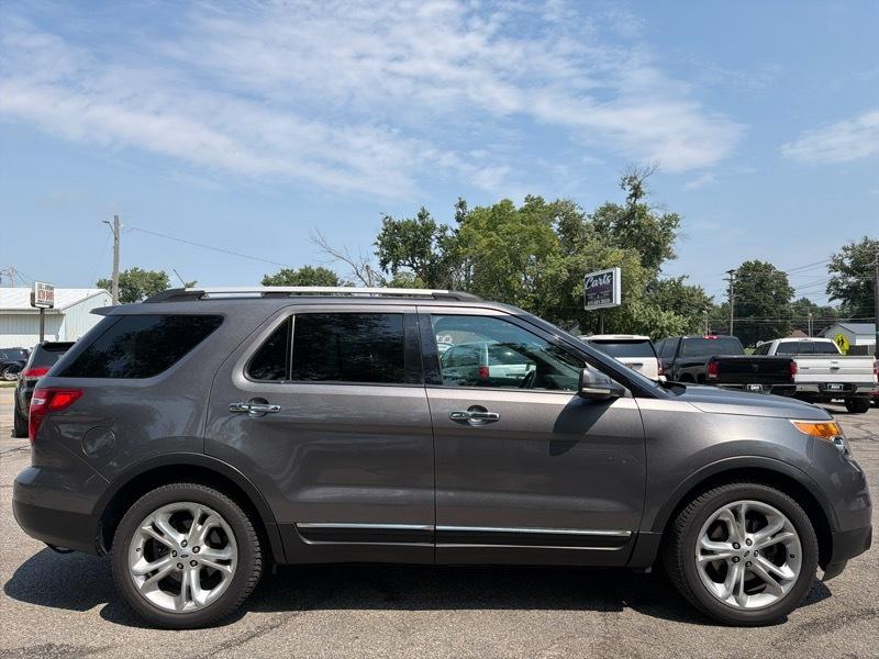 Ford Explorer Limited 4WD 2012