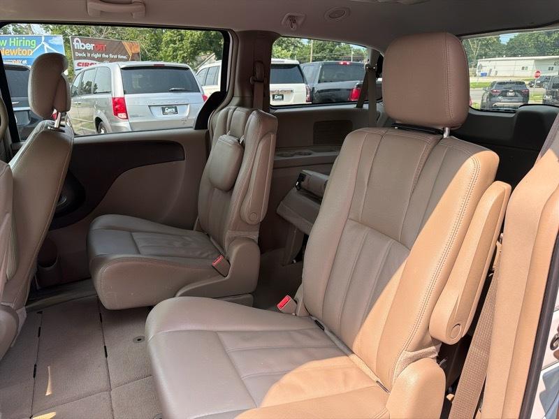 Chrysler Town & Country Touring 2014