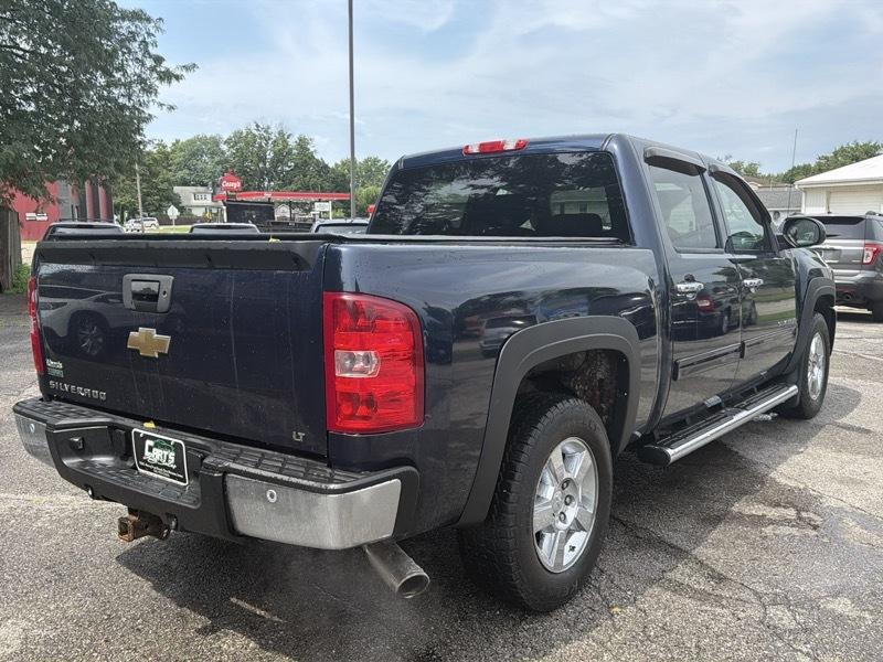 Chevrolet Silverado 1500 1LT Crew Cab 4WD 2011