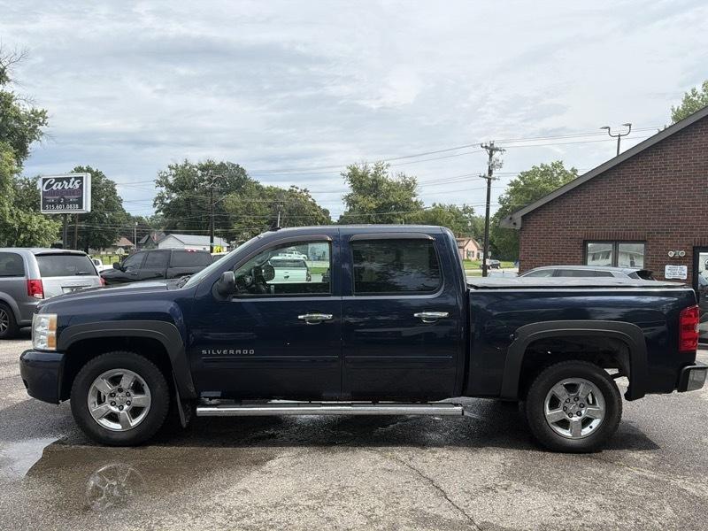 Chevrolet Silverado 1500 1LT Crew Cab 4WD 2011