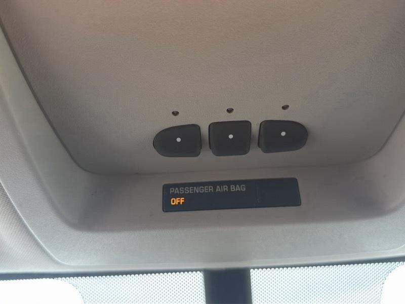 Chevrolet Silverado 1500 1LT Crew Cab 4WD 2011