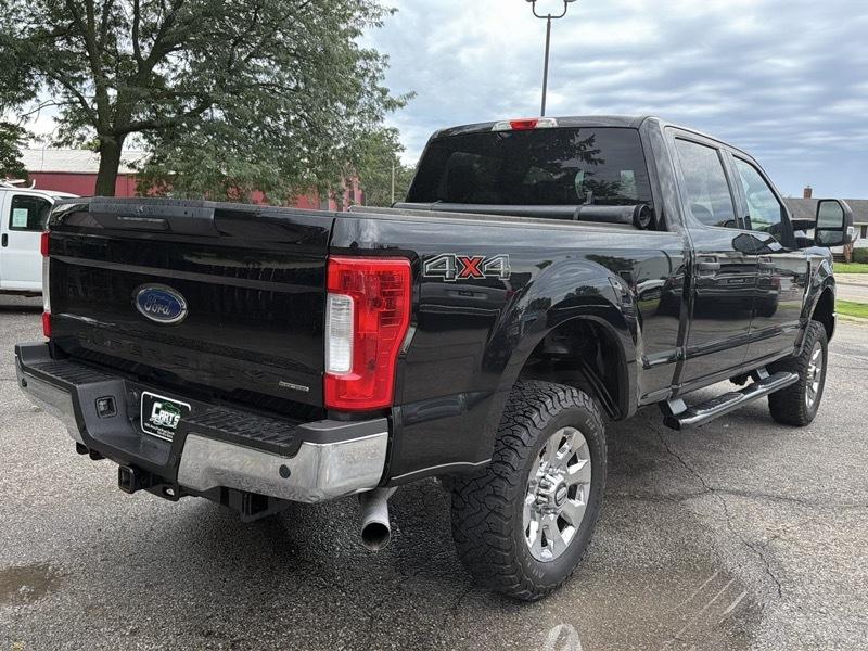 Ford F-250 SD King Ranch Crew Cab 4WD 2017