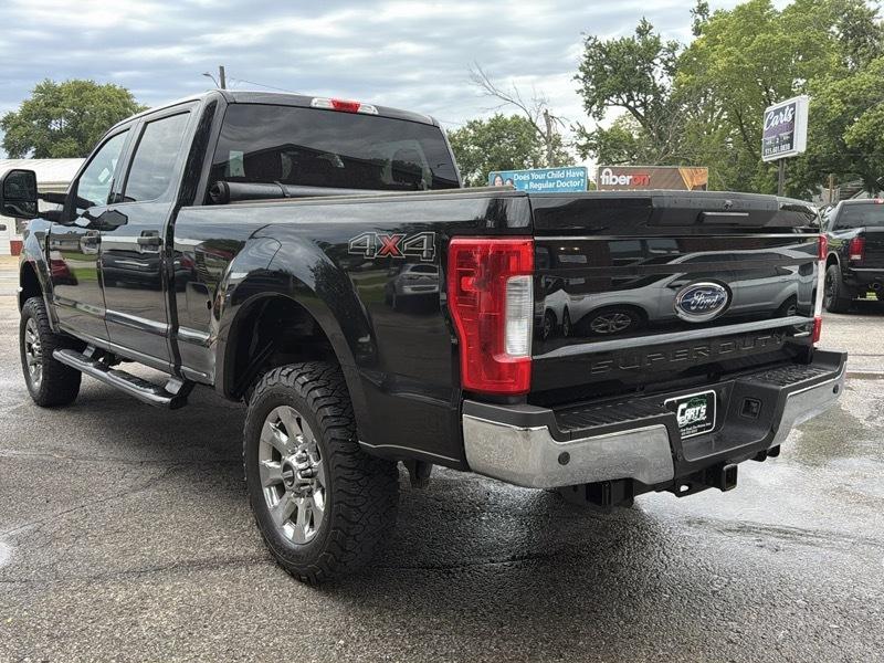 Ford F-250 SD King Ranch Crew Cab 4WD 2017