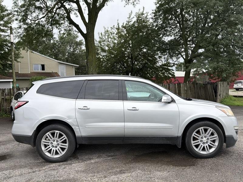 Chevrolet Traverse 1LT FWD 2013