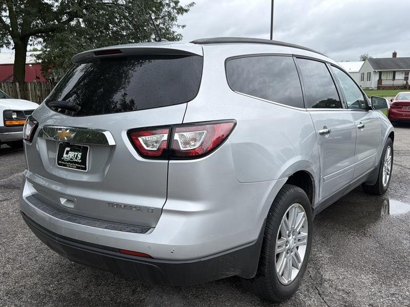 Chevrolet Traverse 1LT FWD 2013