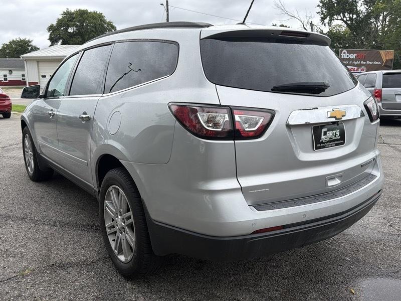 Chevrolet Traverse 1LT FWD 2013