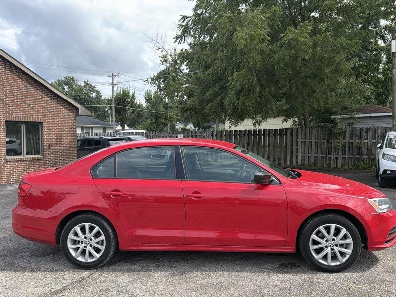 Volkswagen Jetta SE 6A 2015
