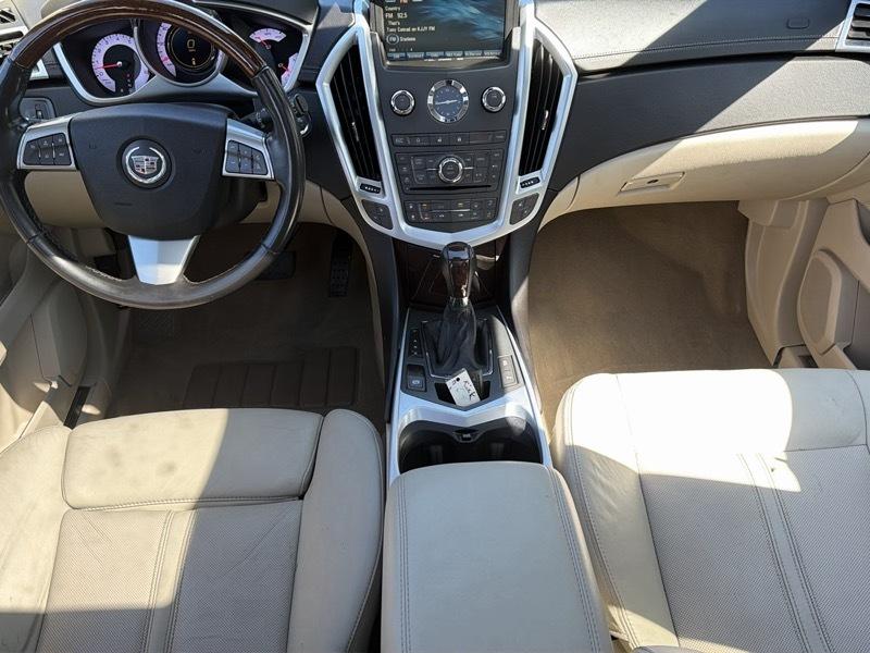 Cadillac SRX Luxury Collection AWD 2010