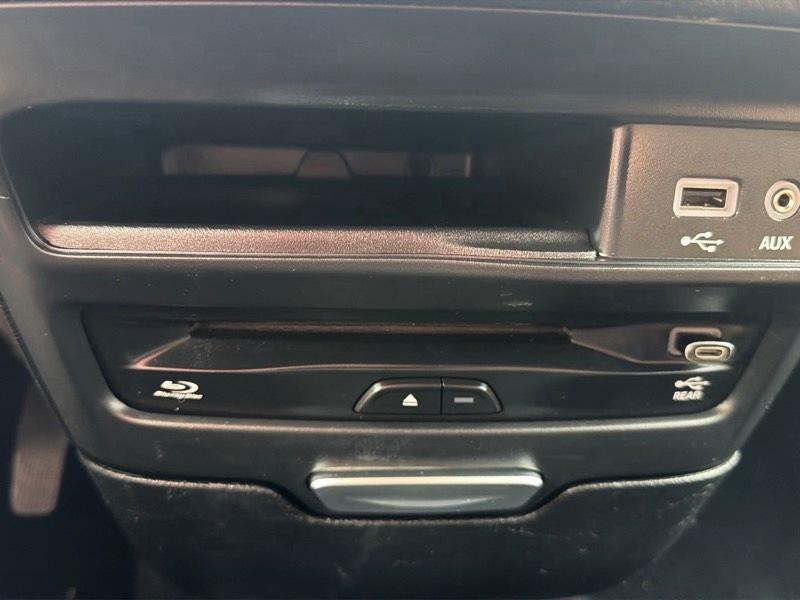 Chrysler Pacifica Limited 2019