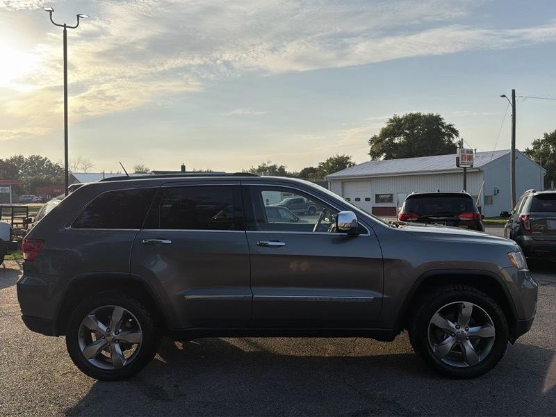 Jeep Grand Cherokee Overland 4WD 2011