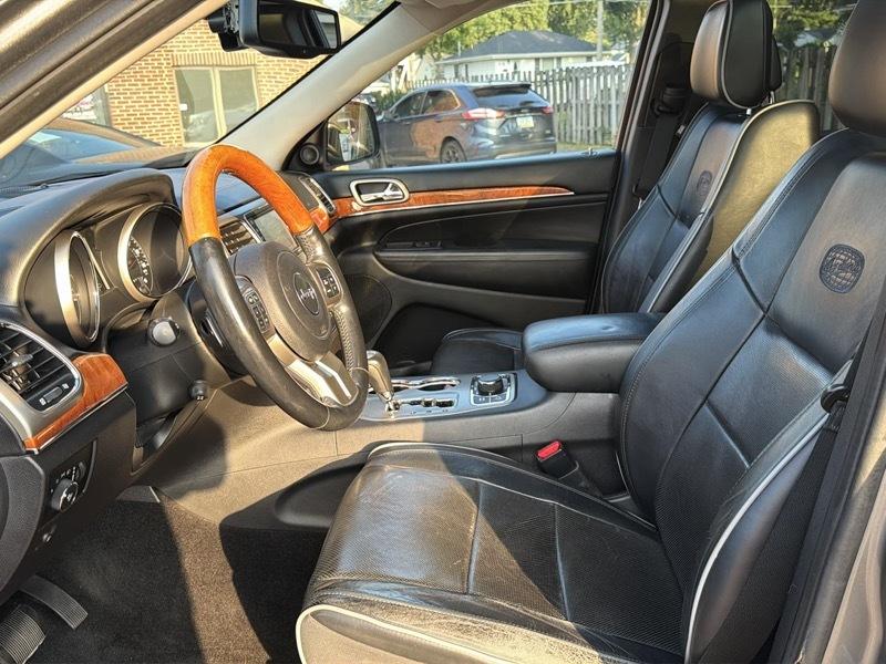 Jeep Grand Cherokee Overland 4WD 2011