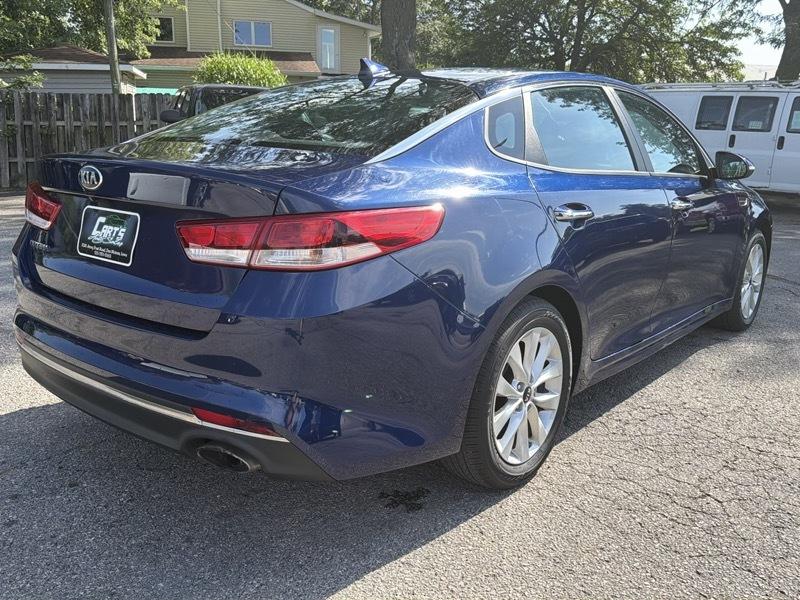 Kia Optima LX 2017