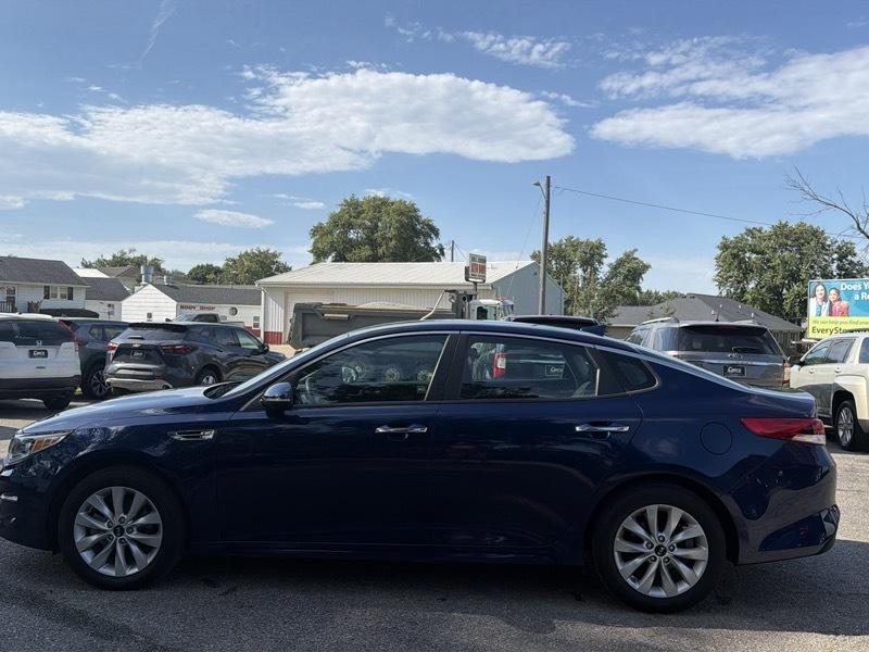 Kia Optima LX 2017