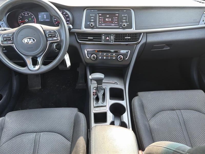 Kia Optima LX 2017