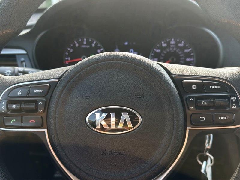 Kia Optima LX 2017