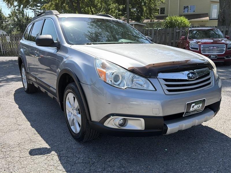 Subaru Outback 2.5i Limited 2010