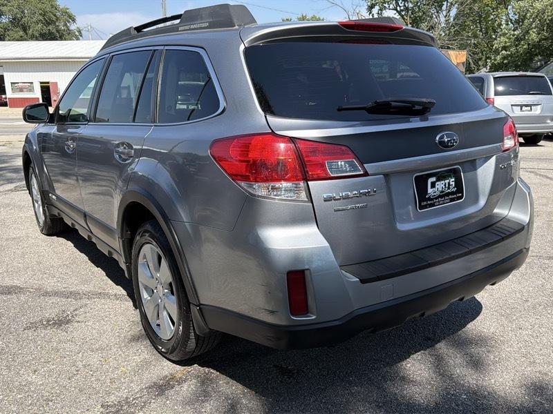 Subaru Outback 2.5i Limited 2010