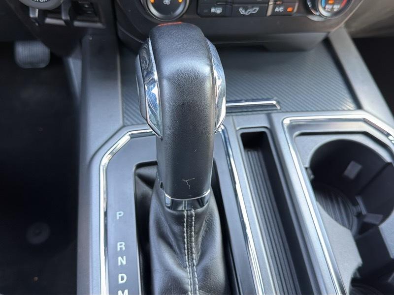 Ford F-150 4WD SuperCrew 145" XLT 2019