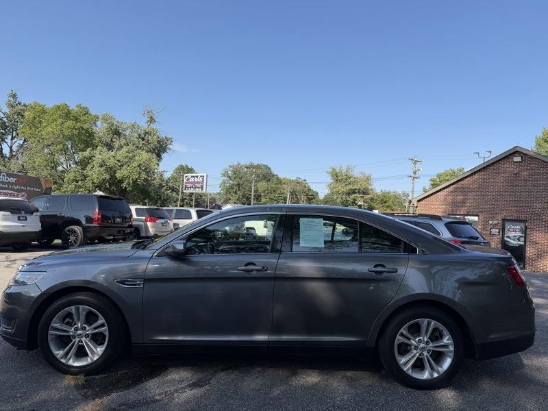 Ford Taurus SEL FWD 2014