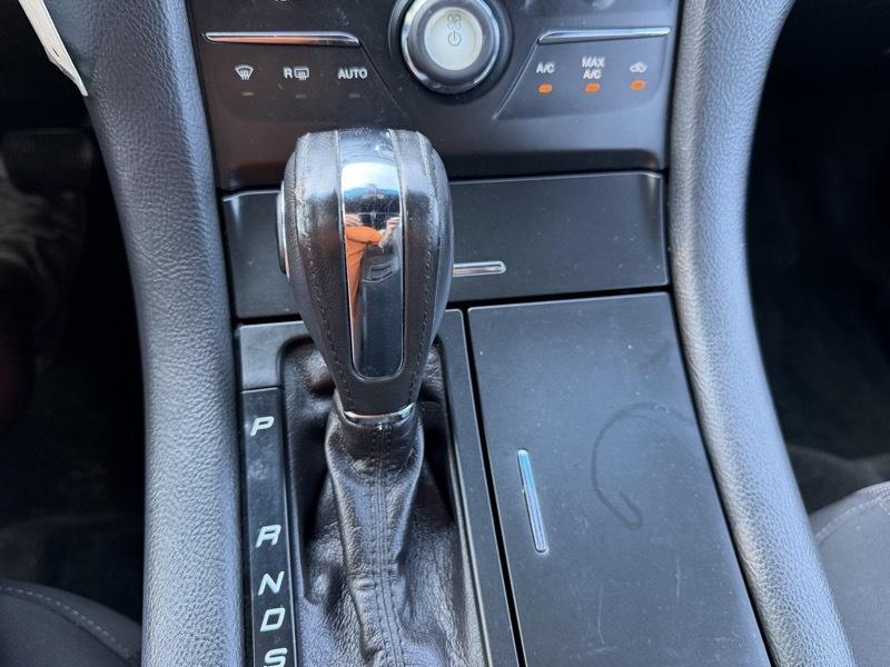 Ford Taurus SEL FWD 2014