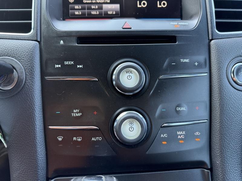 Ford Taurus SEL FWD 2014