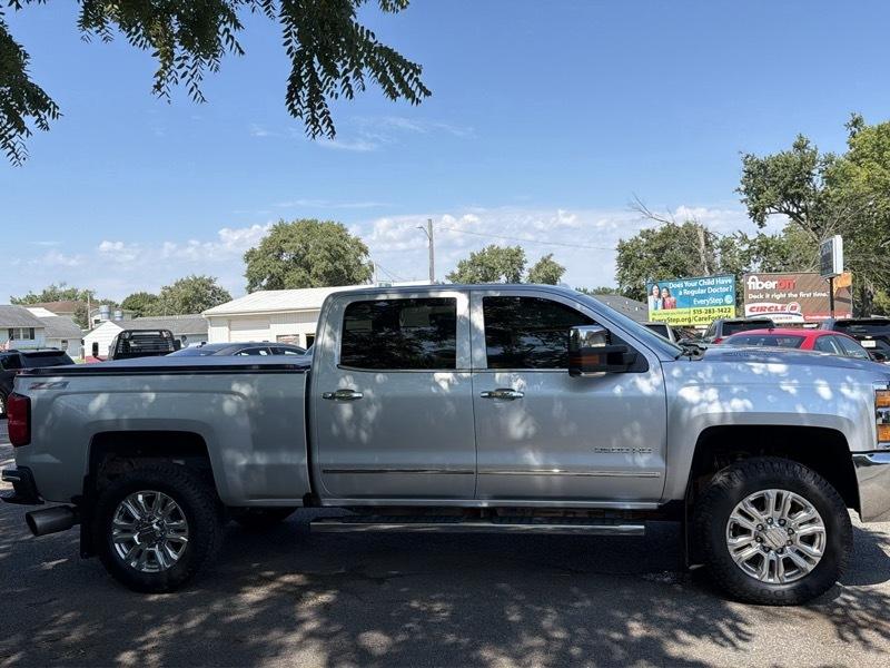 Chevrolet Silverado 2500HD 4WD Crew Cab 167.7" LTZ 2016