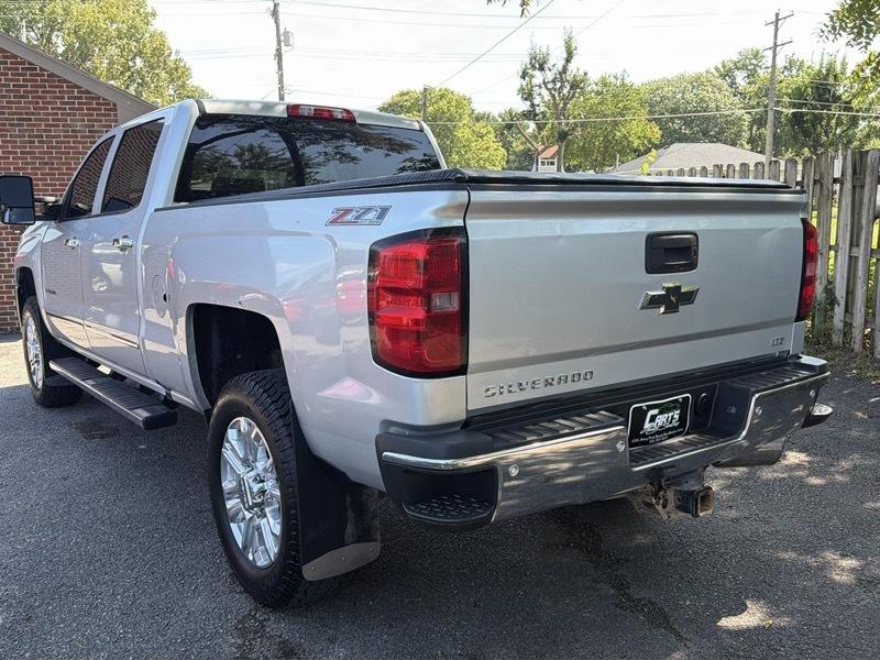 Chevrolet Silverado 2500HD 4WD Crew Cab 167.7" LTZ 2016