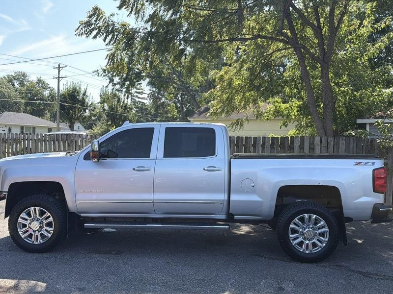 Chevrolet Silverado 2500HD 4WD Crew Cab 167.7" LTZ 2016