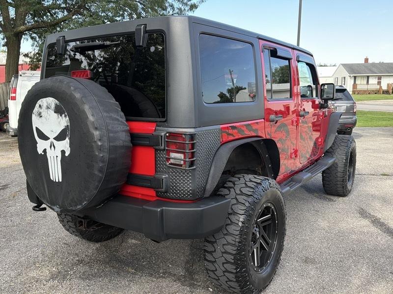 Jeep Wrangler Unlimited Sahara 4WD 2012