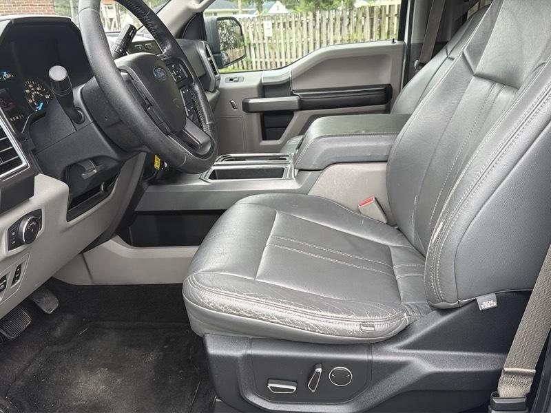 Ford F-150 4WD SuperCrew 139" XLT 2016