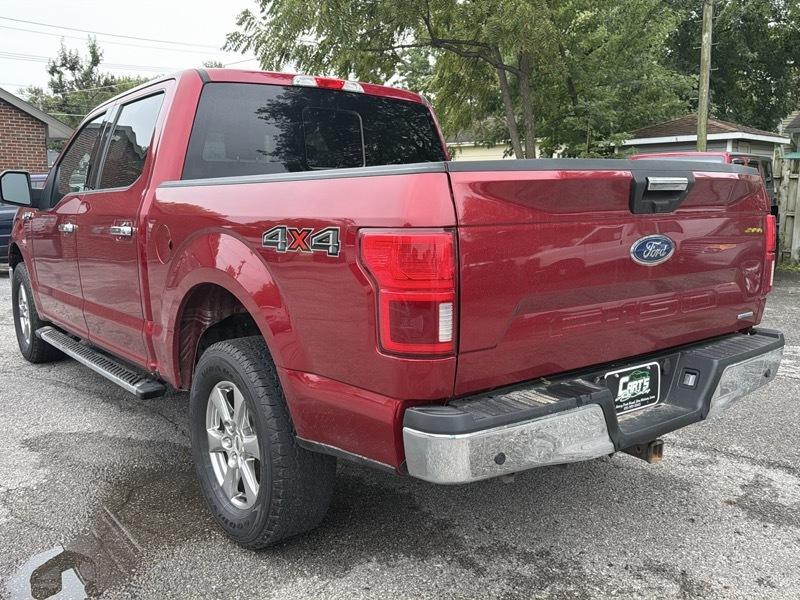 Ford F-150 4WD SuperCrew 139" XLT 2019