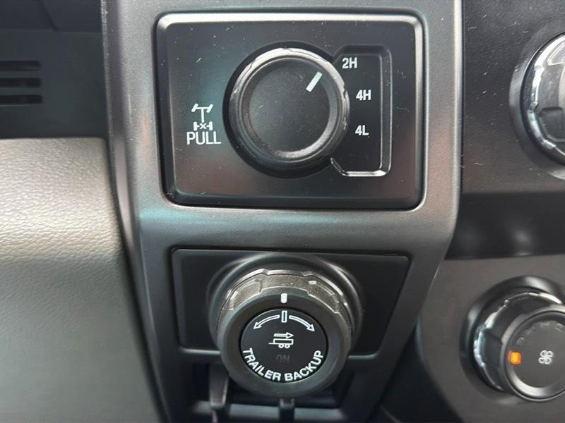Ford F-150 4WD SuperCrew 139" XLT 2019