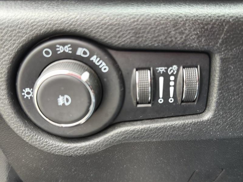 Chrysler Pacifica Hybrid Touring L 2022