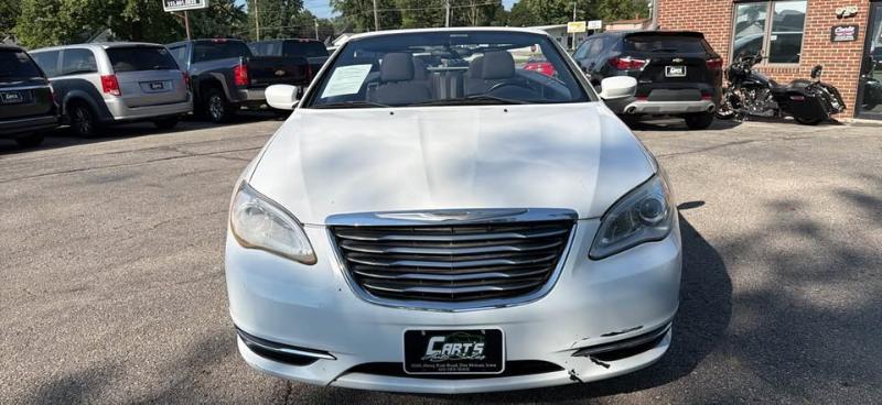 Chrysler 200 Touring Convertible 2013