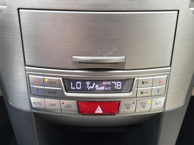 Subaru Outback 3.6R Limited 2010