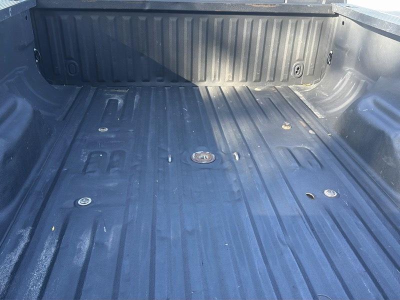 Ford F-250 SD XLT Crew Cab Long Bed 4WD 2011
