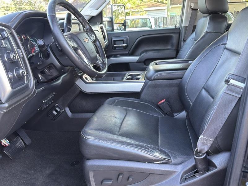 Chevrolet Silverado 1500 4WD Crew Cab 153.0" LTZ w/2LZ 2015