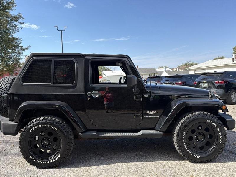 Jeep Wrangler Sahara 4WD 2013